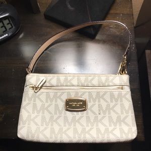 Michael Kors wristlet wallet